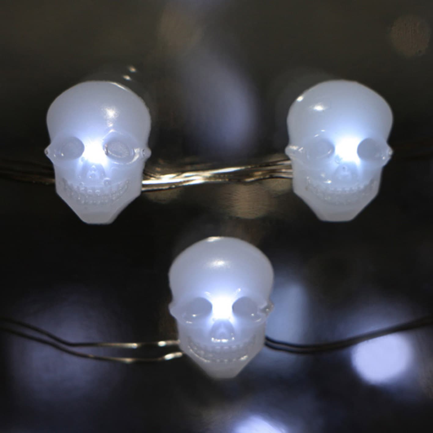 Halloween B_O 25L 10 Feet SMD Light String with  Skull Icon